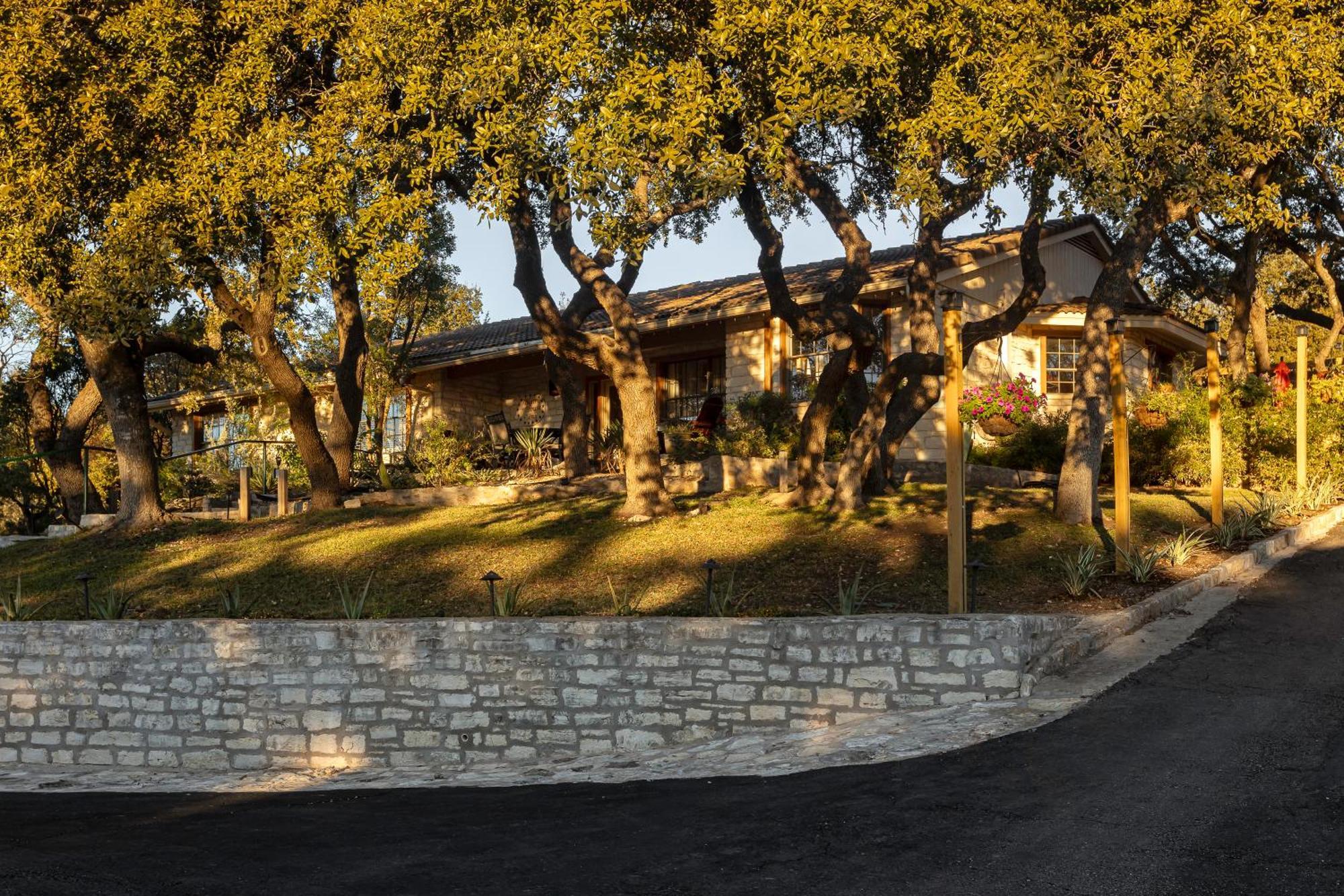 Blair House Inn And Spa Wimberley Dış mekan fotoğraf