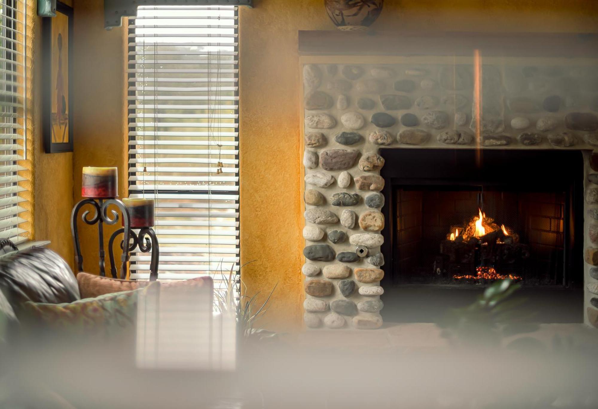 Blair House Inn And Spa Wimberley Oda fotoğraf